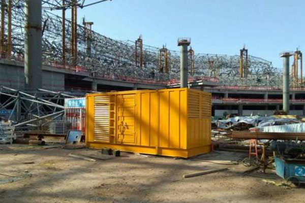 张店发电机出租如何判断空气滤清器是否需要更换？